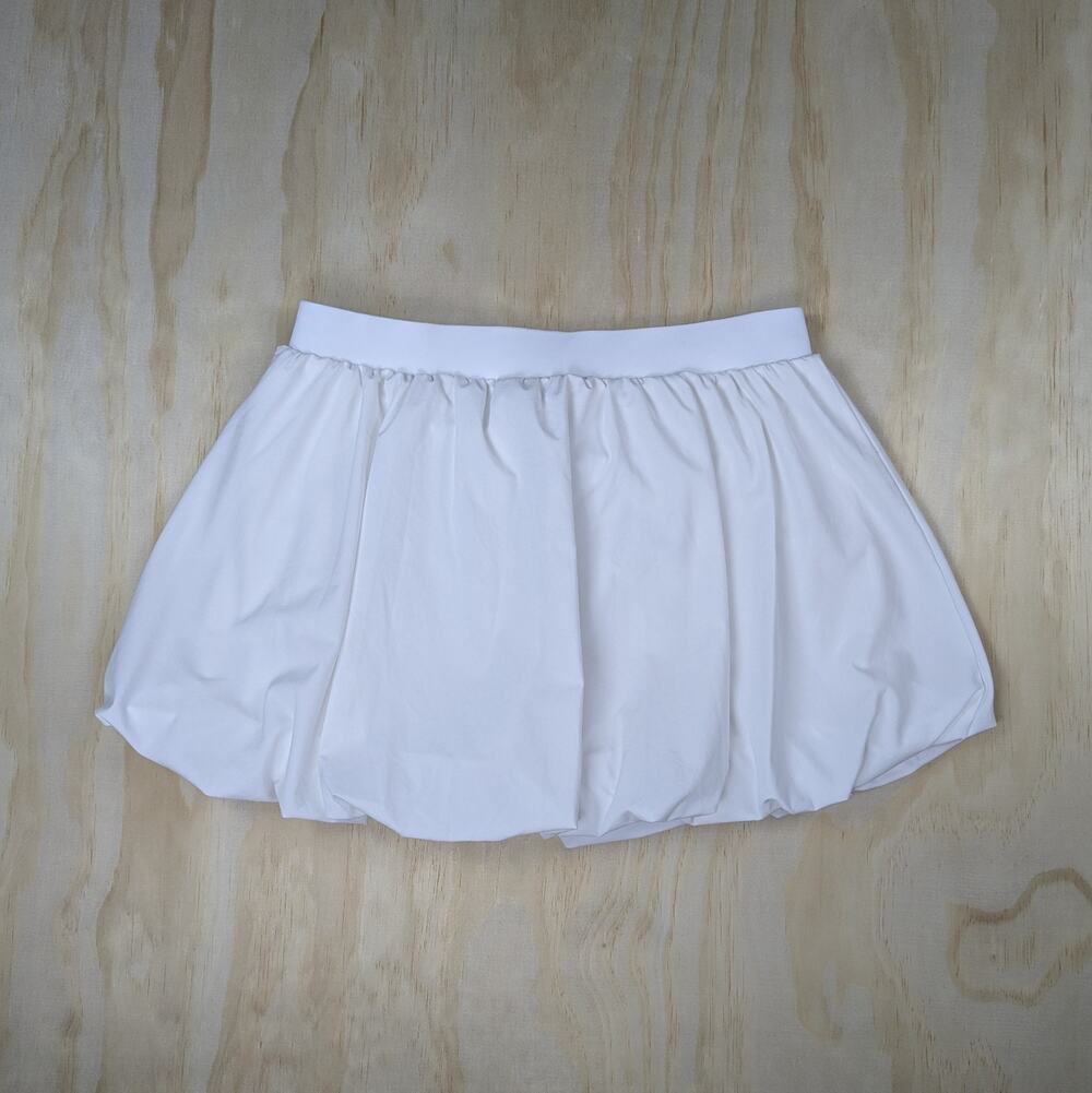 Lululemon Women's Medium White Bubble Hem Tennis Skort Built-In Shorts